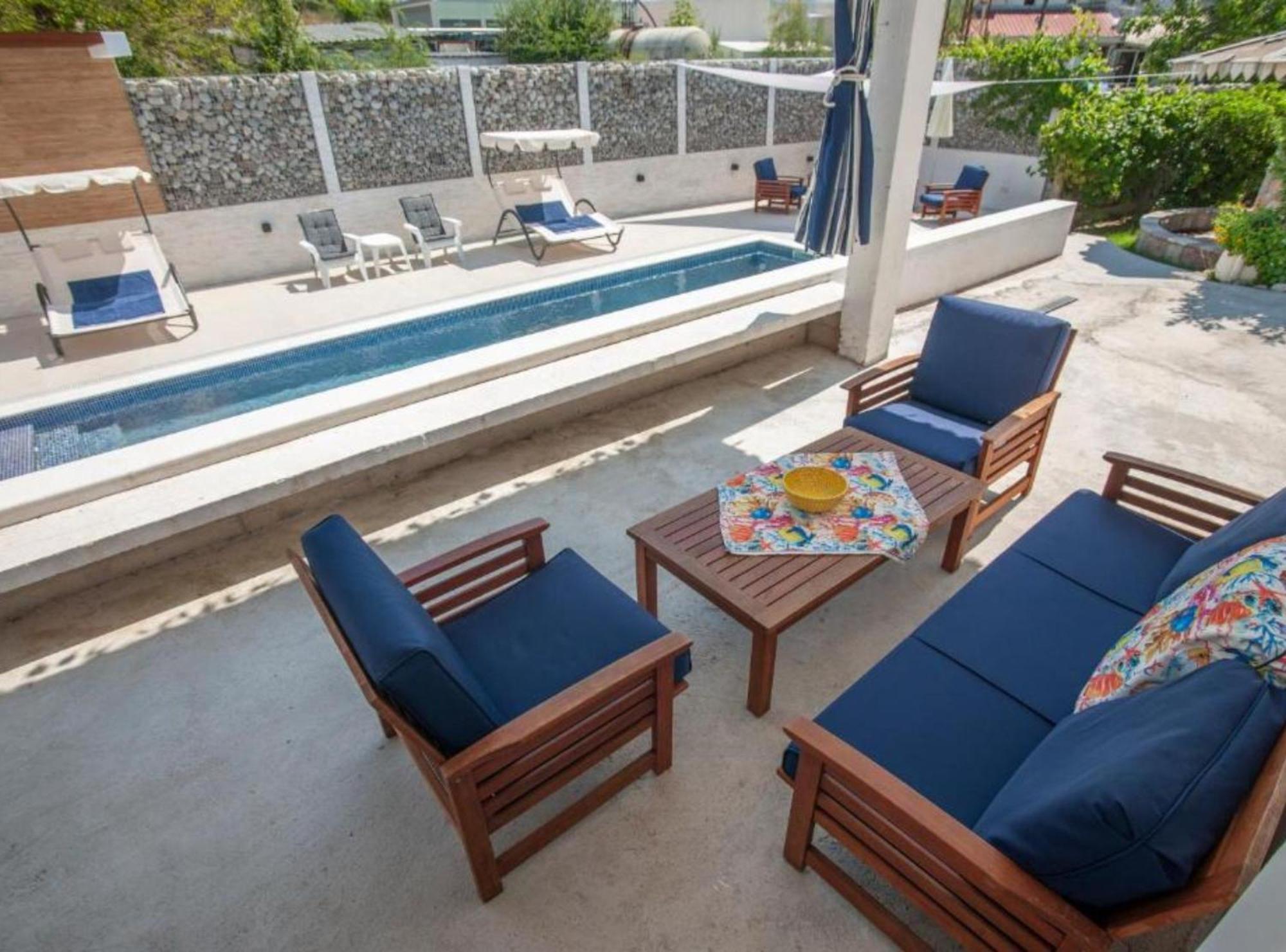 D Apartment Budva