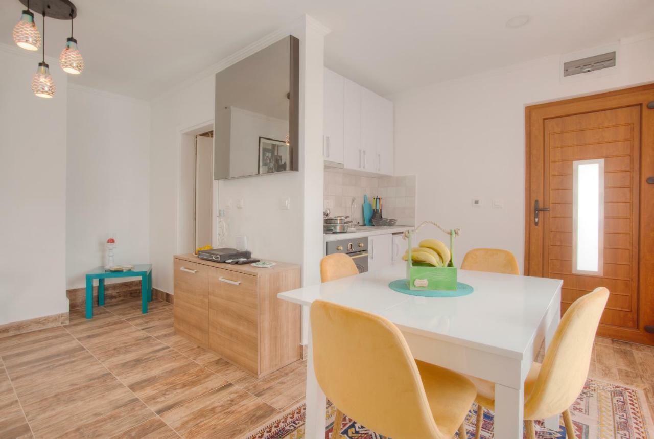 D Apartment Budva