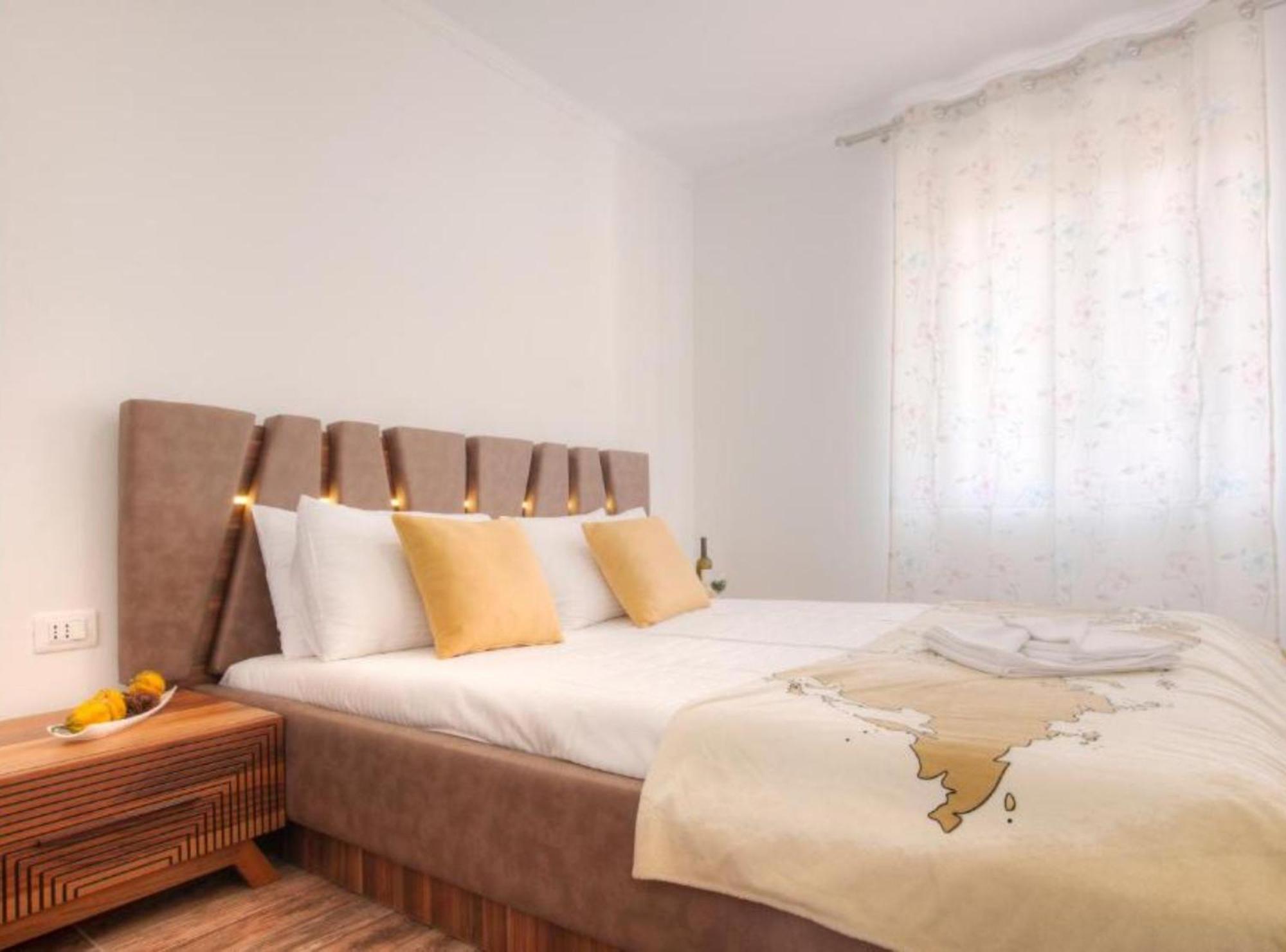 D Apartment Budva